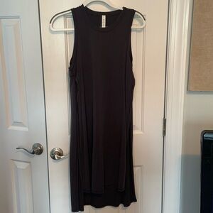 Lululemon black tank top tunic with high side slots sz 8 never worn!